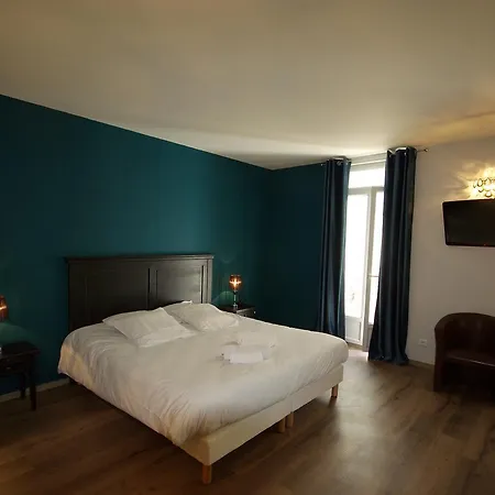 Hotel L'atmosphere 3*